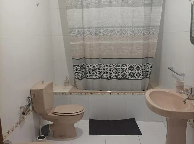 Piso Cervantes Sarria